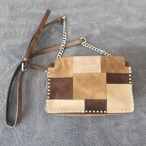 Michael Kors Astor Large Messenger